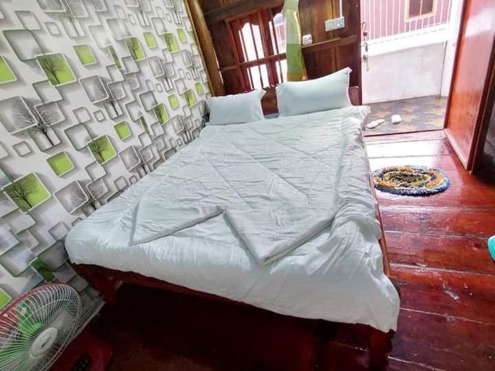 Xl Guest House & Restaurant Сіануквіль Екстер'єр фото
